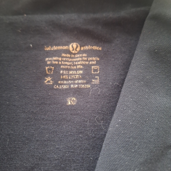 Lululemon Tank top built-in bra - Picture 4 of 6